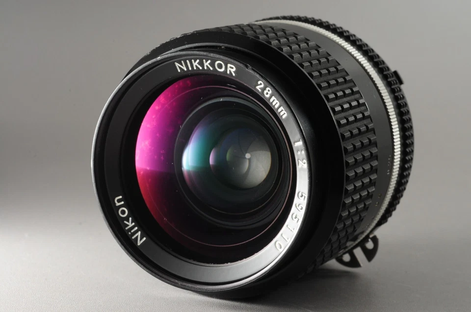 US 15% OFF NOW Near Mint Nikon Ai-s AIS NIKKOR 28mm F/2 MF Wide Angle Lens #3564 - Image 2 of 4
