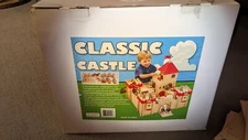 Playthings Classic Castle Playset - 14 Posable Figures+ 8pc Furniture Very Rare