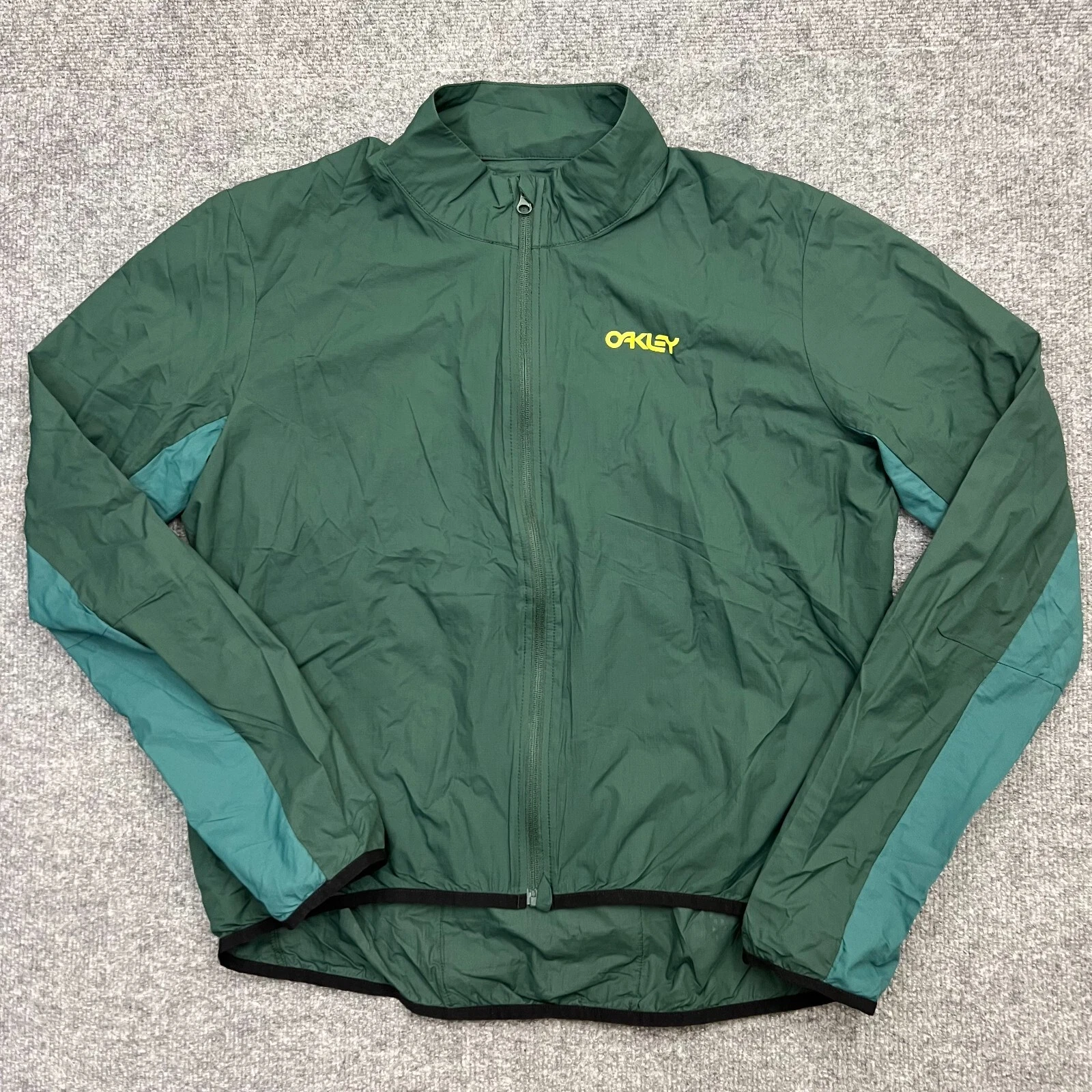 Oakley Elements Packable Jacket II Boys XL Hunter Green Full Zip Regular Fit