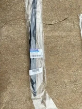 Wiper Blade - 22" Genuine Komatsu 20Y-54-39450 (NEW)