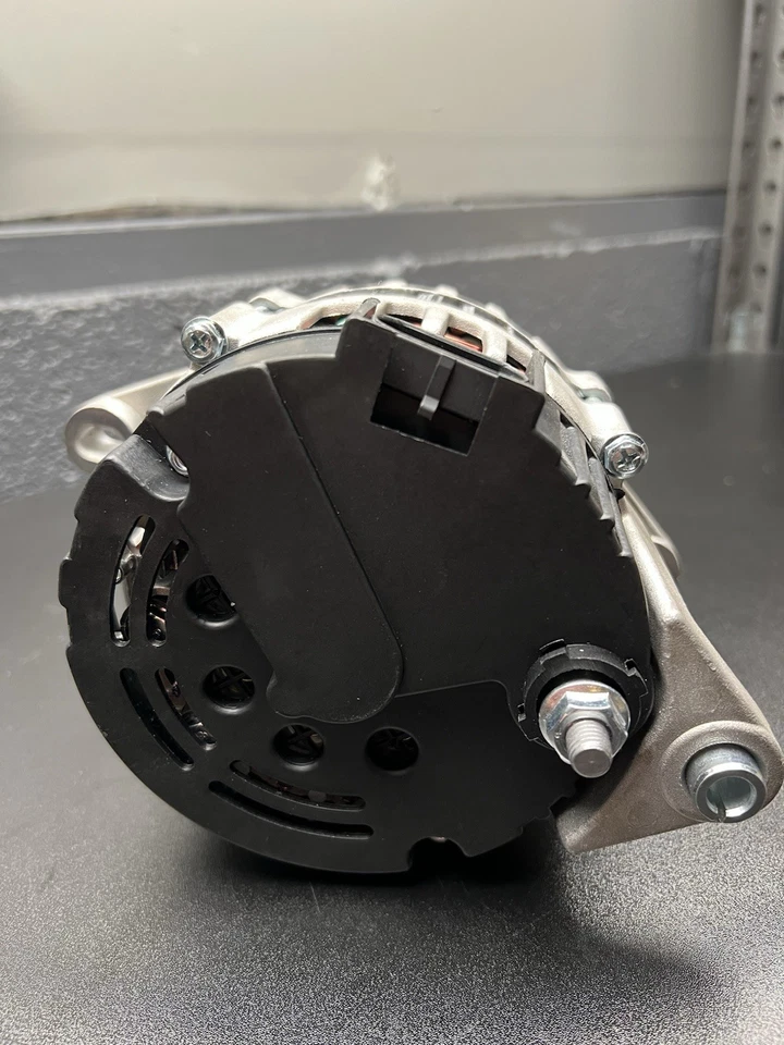 Alternador compatible con Chevrolet Aveo Pontiac Wave Suzuki Swift 2004-2008 1,6 L 96838439 Foto 4 de 4