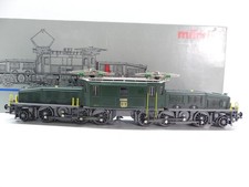 Märklin H0 3756 locomotiva elettrica Be6/8, FFS -DIGITALE- AC, luce, NEM, PERFETTA in IMBALLO ORIGINALE #65128