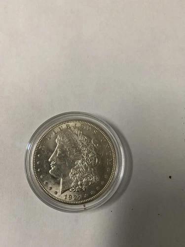 1921 D Morgan Dollar $1 US Mint  Silver  Coin 1921-D Uncirculated