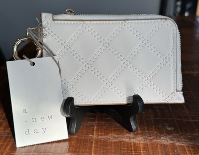 A New Day Cream Quilted Zip Card Holder Wallet Key Ring NWT Target 