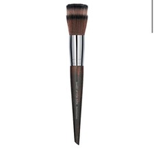 Make Up For Ever Blending Powder Brush 122