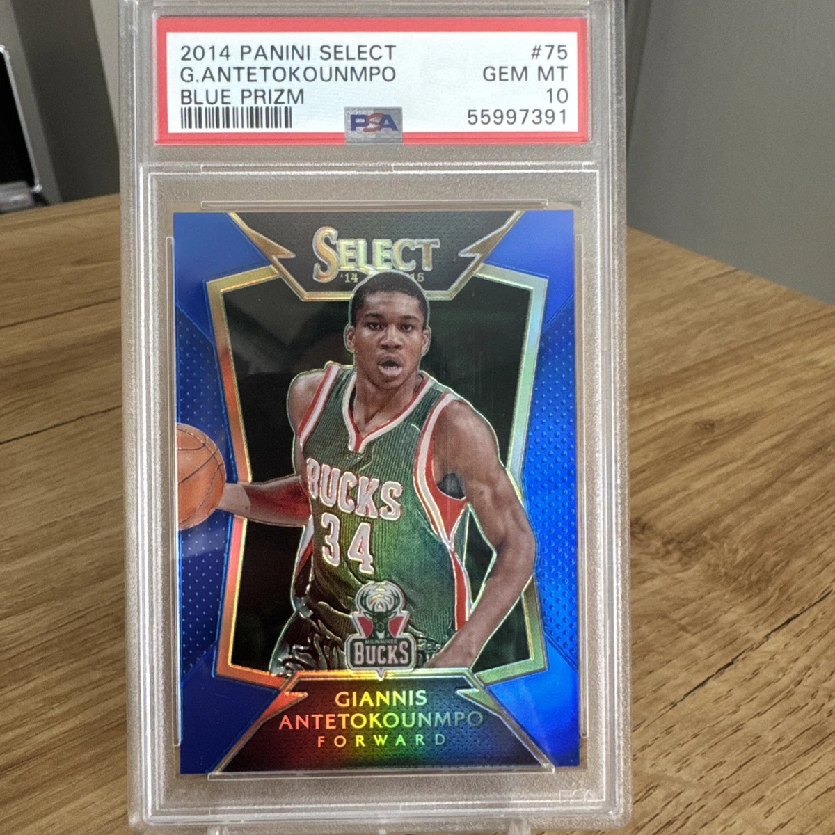 GIANNIS ANTETOKOUNMPO 2014-15 SELECT BLUE and WHITE PRIZM 2nd YEAR