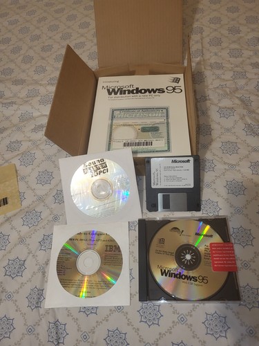 RARE IBM Microsoft , CD Room Set Up,Windows 95 , IBM PC 300 GL,Sound 16 PCL - Afbeelding 1 van 14