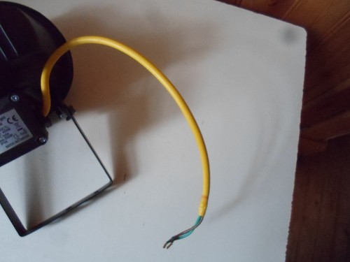 Faithfull 110 Volt Halogen Floodlight Head Only For Site Lighting 500Watt Bulb - Picture 9 of 12