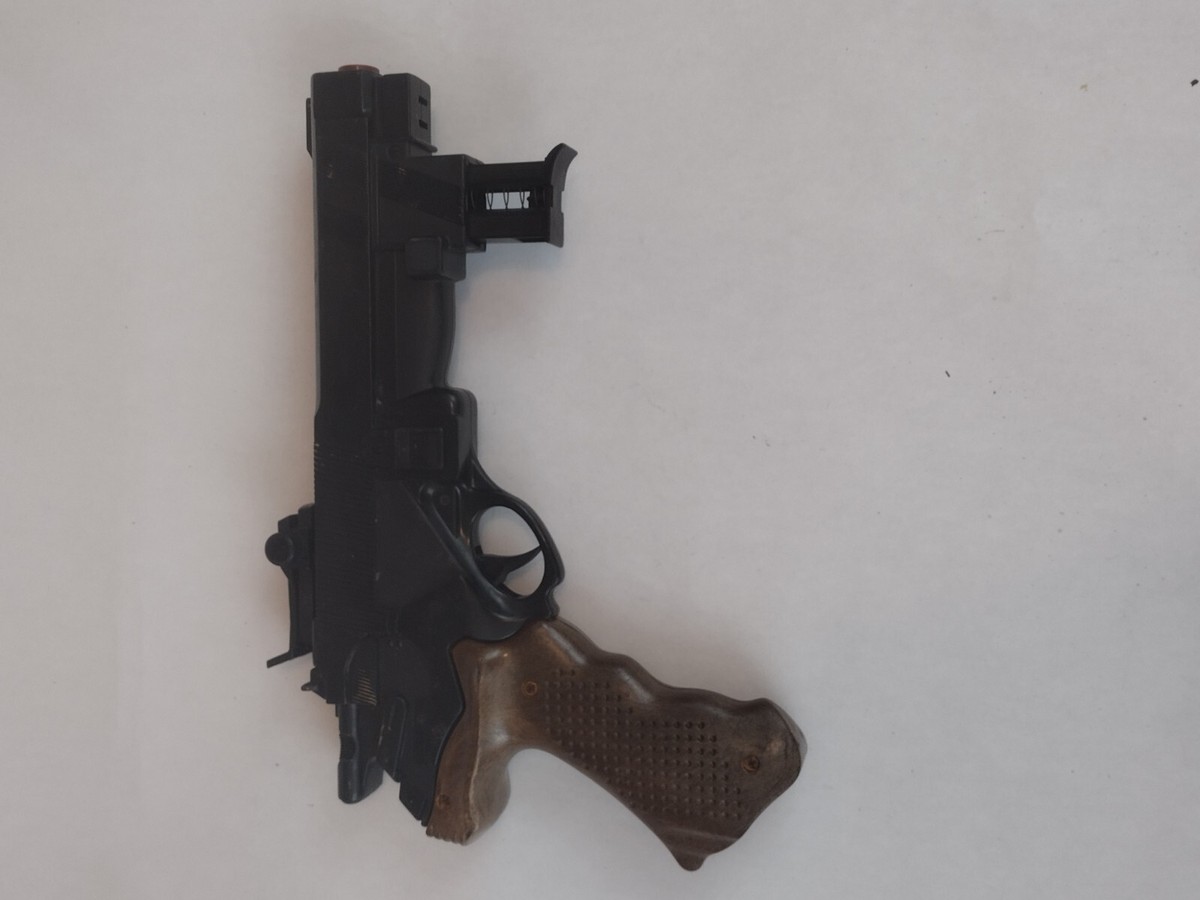 Vintage 1982 Edison Giocattoli Toy ZK 235 Toy Gun Made in Vintage 1982 Edison Giocattoli Toy ZK 235 Toy Gun Made in