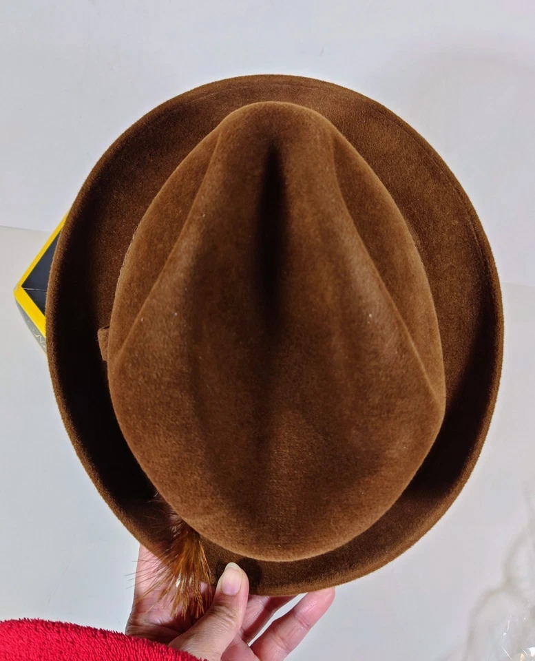 Vtg Genuine Dobbs Fur Felt Hat 1960s, Cognac, Hunter Mt. Mark Shale, 6 7/8 W/Box - Image 3 of 4
