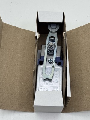 TELEMECANIQUE XCKJ10543H7 LIMIT SWITCH XCKJ STEEL ROLLER LEVEL | eBay