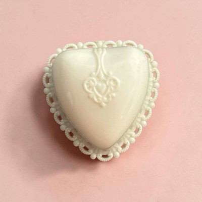 Vintage Art Deco Dennison Heart Shaped Celluloid White Ring Presentation Box