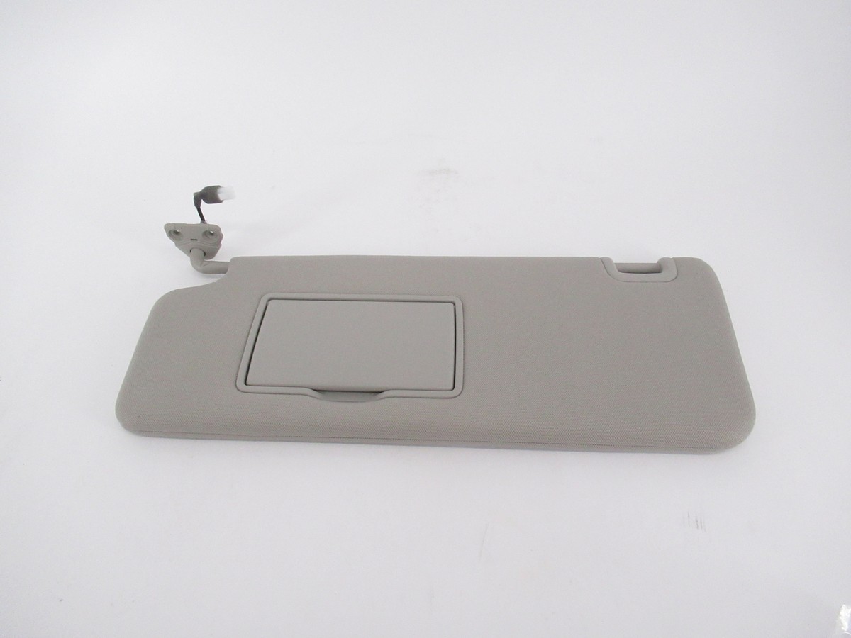 Genuine OEM Nissan 96401-EZ71B Driver LH Sun Visor 18-21 Titan