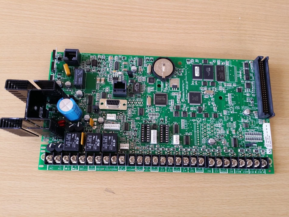 New DMP XR500NPCBZ / 208 Commercial Monitoring PCB - Image 3 of 4