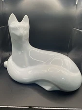 VTG Haeger Pottery Art Deco MCM Ceramic White Cat Sculpture Made in USA 1993 310