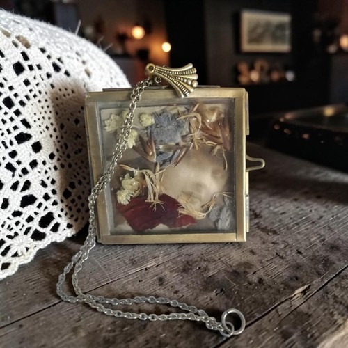 Antique Witches  Conduit Locket, Positive (I'll cover any applicable USA tariffs