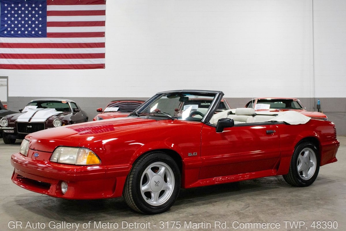 1993 Ford Mustang for sale in Walled Lake Michigan