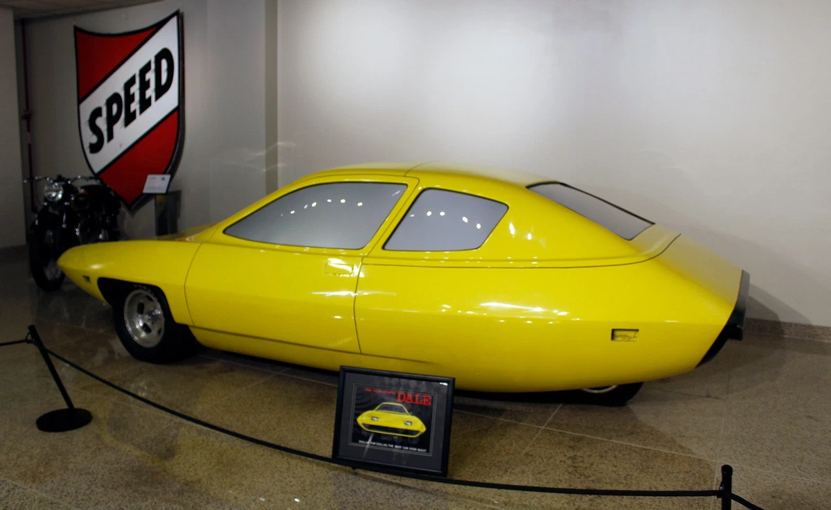 The Dale lacked interior and working doors. (Photo: Speedway Motors Museum of American Speed)