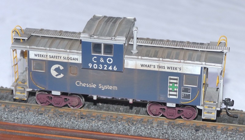 Athearn (?)  HO Scale Weathered C&O Chessie System Caboose