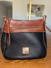 Dooney & Bourke Pebble Grain Crossbody 25 Crossbody Bag Blk Tan No Strap