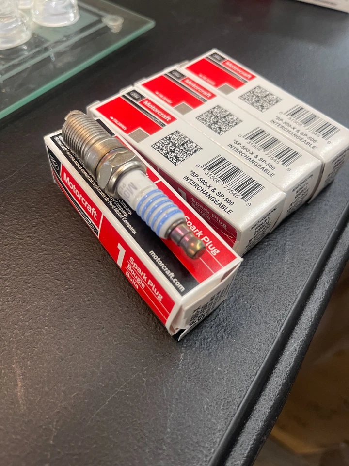 Bujías - Ford (Juego de 4) Foto 2 de 2