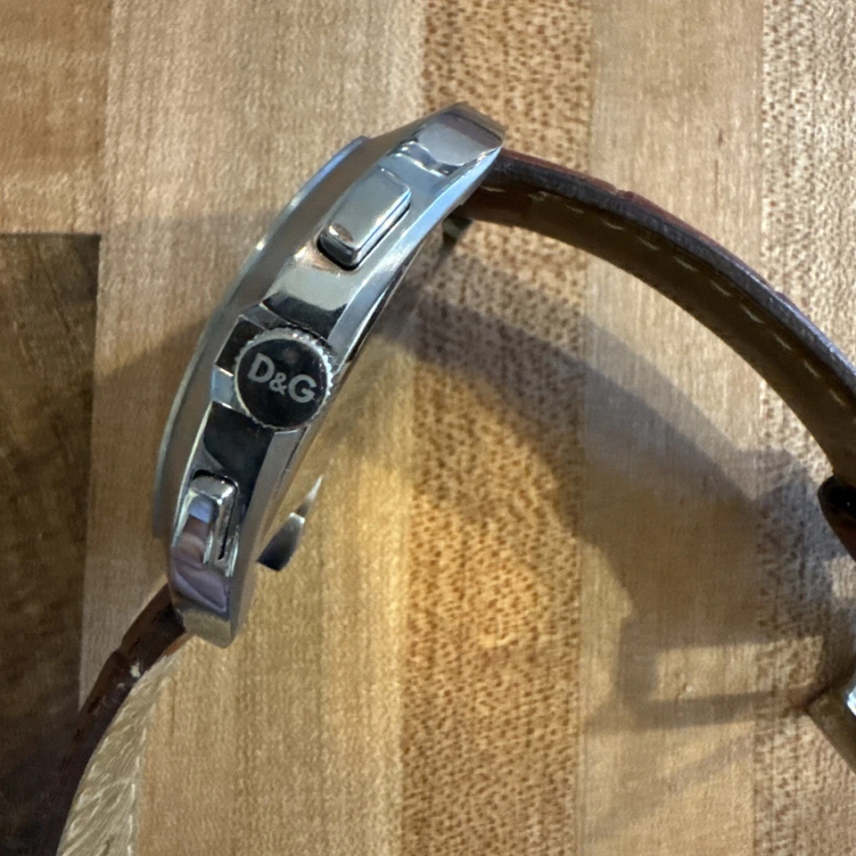 D&G Dolce & Gabbana DW0213 Men's or Women’s Brown Leather Chronograph Watch - Image 3 of 4