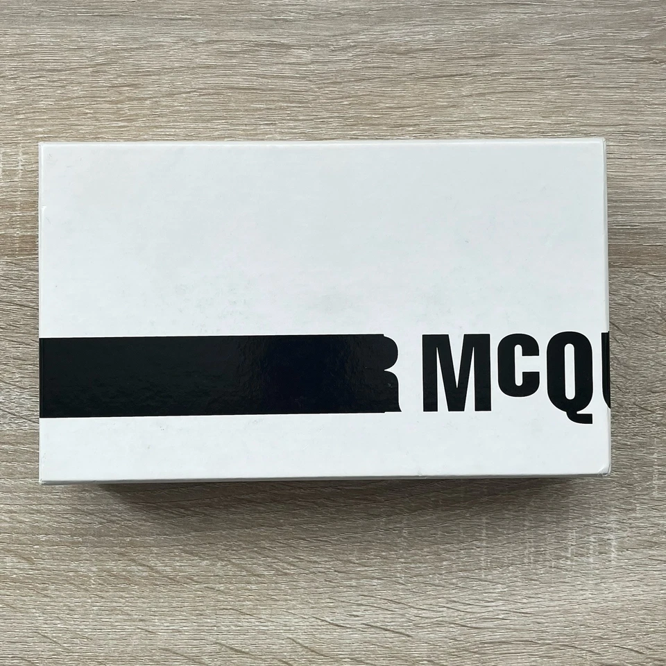 Authentic MCQ by Alexander McQueen Logo Embossed Leather Black Wallet Purse - Image 2 of 4