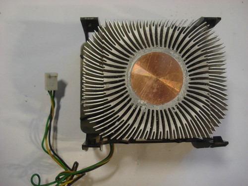 socket 478 CPU Original Intel cooler with copper insert - Picture 3 of 3