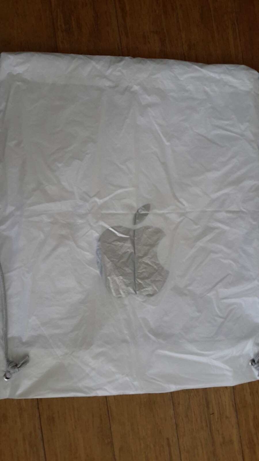 Apple Sackpack White/Silver Drawstring Athletic G… - image 4