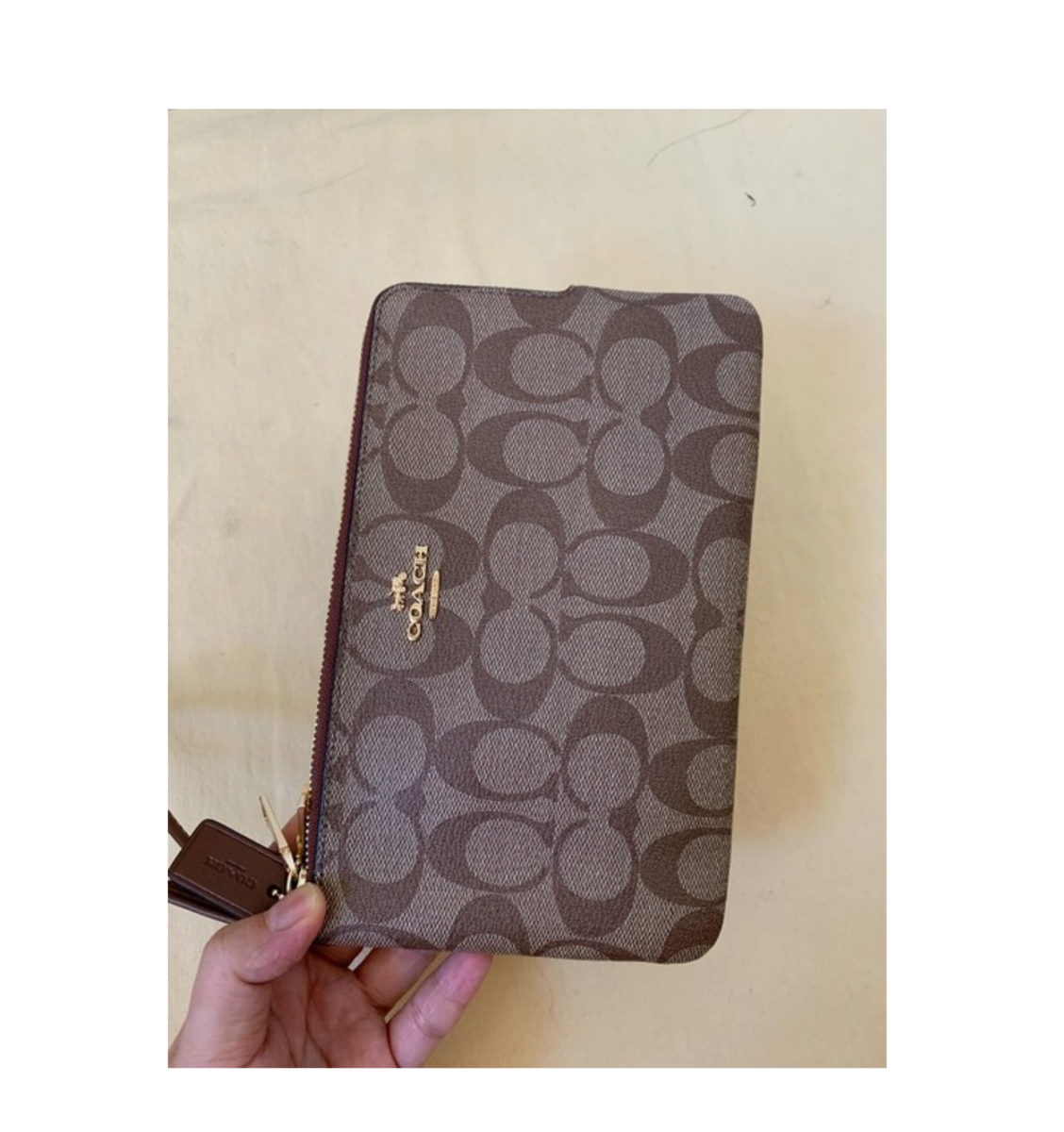 COACH コーチ/ラグジュアリーシグネチャーダブルジップウォレット/F16109/Aランク/71【中古】 New Coach Double Zip Wallet Signature F16109 Khaki/Saddle Wristlet