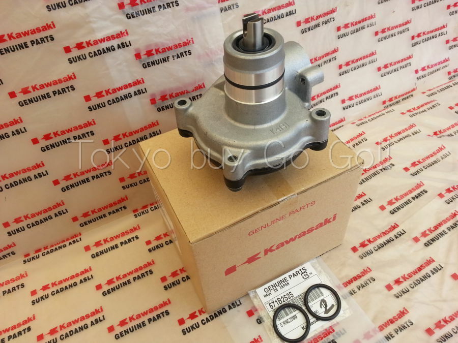 0Kawasaki ZX1000 Ninja ZX-10 Water Pump w/O-Ring 49044-1080 NEW