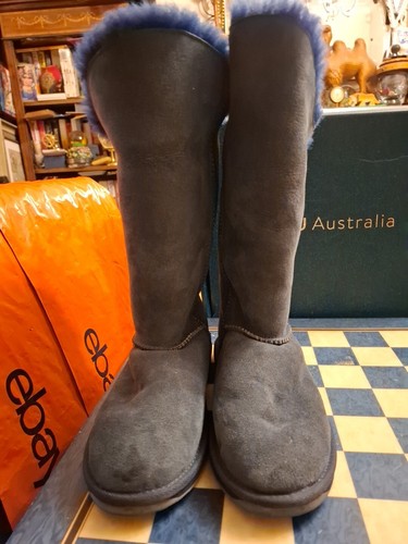 Prezzo consigliato: £ 175 Emu Australia Hakea Hi W11113 stivali di pelle di pecora indaco UK 6/39 * - Foto 2 di 12