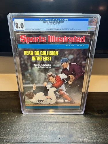 CGC 8.0 Newsstand Edition Sports Illustrated-Lou Piniella&Carlton Fisk-5/31/76