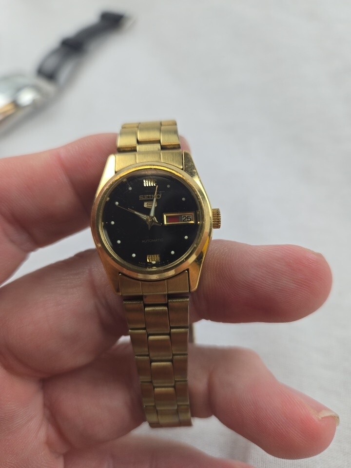 【希少】セイコー5 4206-565J 自動巻 デイデイト 17石 レトロモダン 希少】セイコー5 4206-565J 自動巻 デイデイト 17石 レトロモダン