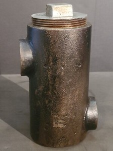 Vintage DWV Cast Iron Solids Interceptor Cylinder Drum Grease Trap 8" Tall