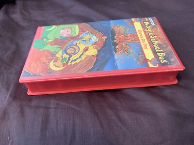 その他 Magic School Bus - Blows Its Top [VHS] [Import] The Magic School Bus Blows Its Top Vintage Scholastic Video