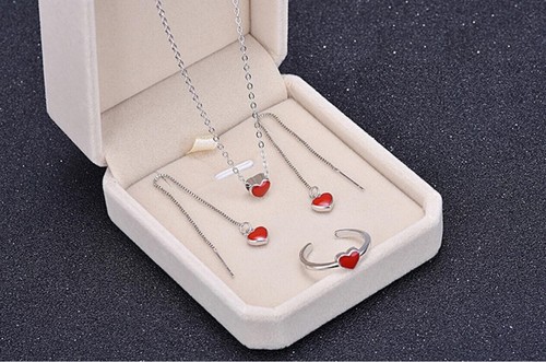 Silver Tiny Red Love Heart Jewelry Set: Necklace+Earring+Ring - Picture 6 of 7