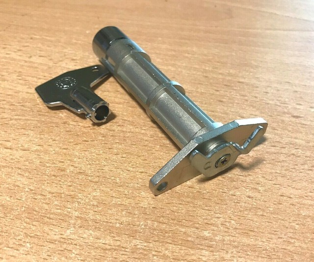 OEM PACHISLO Slot Machine Door Lock / Key J Hook 3.5" Sanyo C eBay