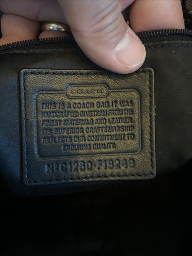 COACH Signature Handbag Purse Side Zippers #F19249 - Pre-Owned - Bild 9 von 9