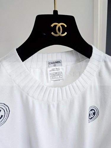 NWT CHANEL 01P LOGO WHITE TOP FR40 - Picture 4 of 11