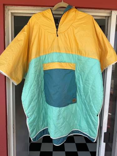 Rumpl Original Puffy Poncho Newport Color Size L/XL Recycled Down And Polyester