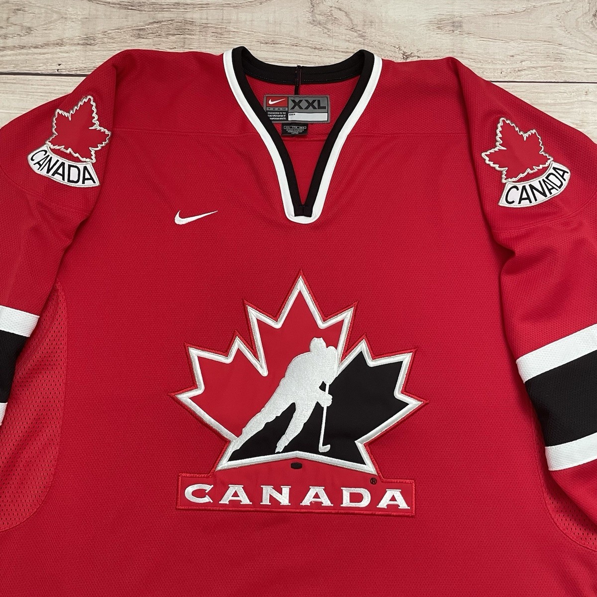 Vintage 2002 Nike Team Canada Mens Hockey Red Jersey Size 2XL