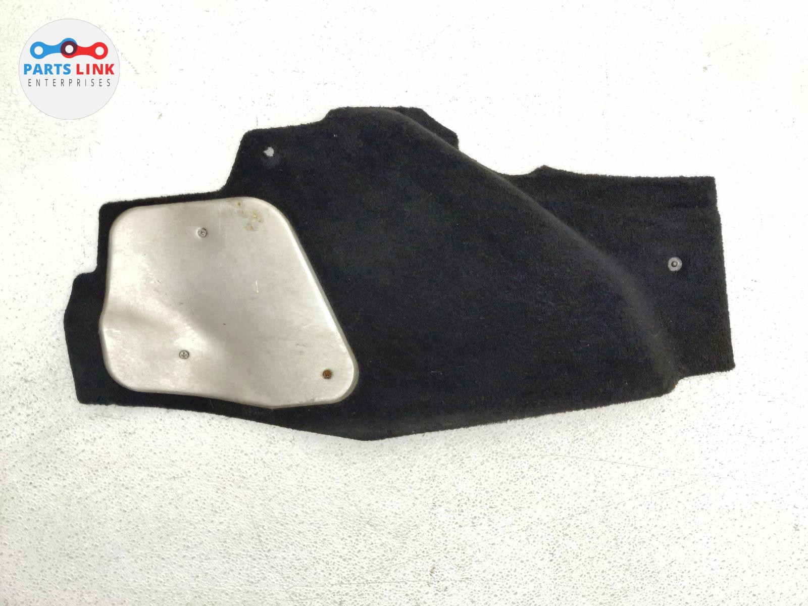2007-19 MASERATI GRANTURISMO FRONT LEFT FLOOR TUNNEL PANEL CARPET COVER REST 145