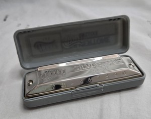 Huang 103 Silvertone Deluxe Harmonica Key Of C# With Case  Musical Instrument