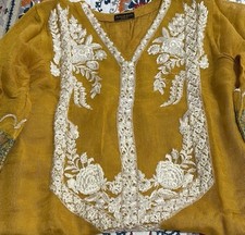 Agha Noor Large / Medium Size Embroidered Kurta