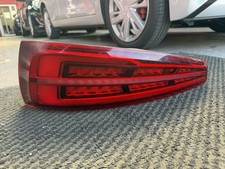 AUDI Q3 8U DRIVER SIDE REAR OUTER TAIL LIGHT 8U0945094M 2015-2018