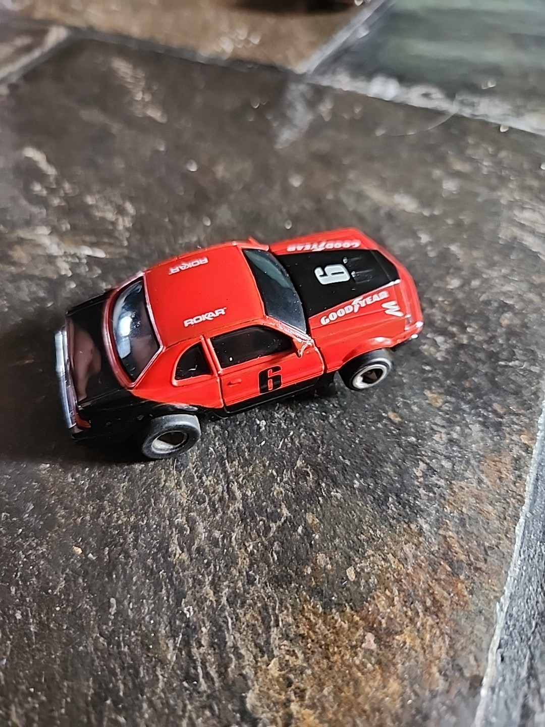 ROKAR Slot Car MCAR #6 Ford T-BIRD Stock Car Vintage Red Black TESTED RUNS NICE!