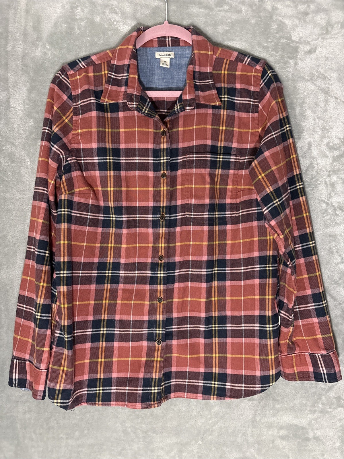 LL Bean Womens 100% Cotton Flannel Plaid Long Sleeve Shirt (504152) Med-Reg
