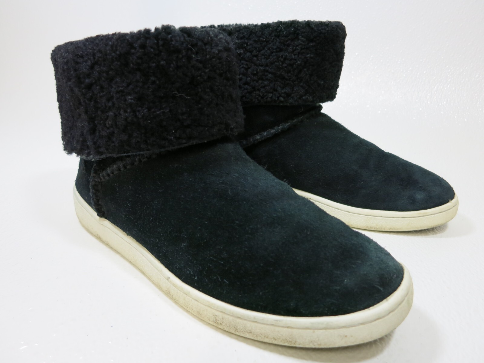 ugg mika classic