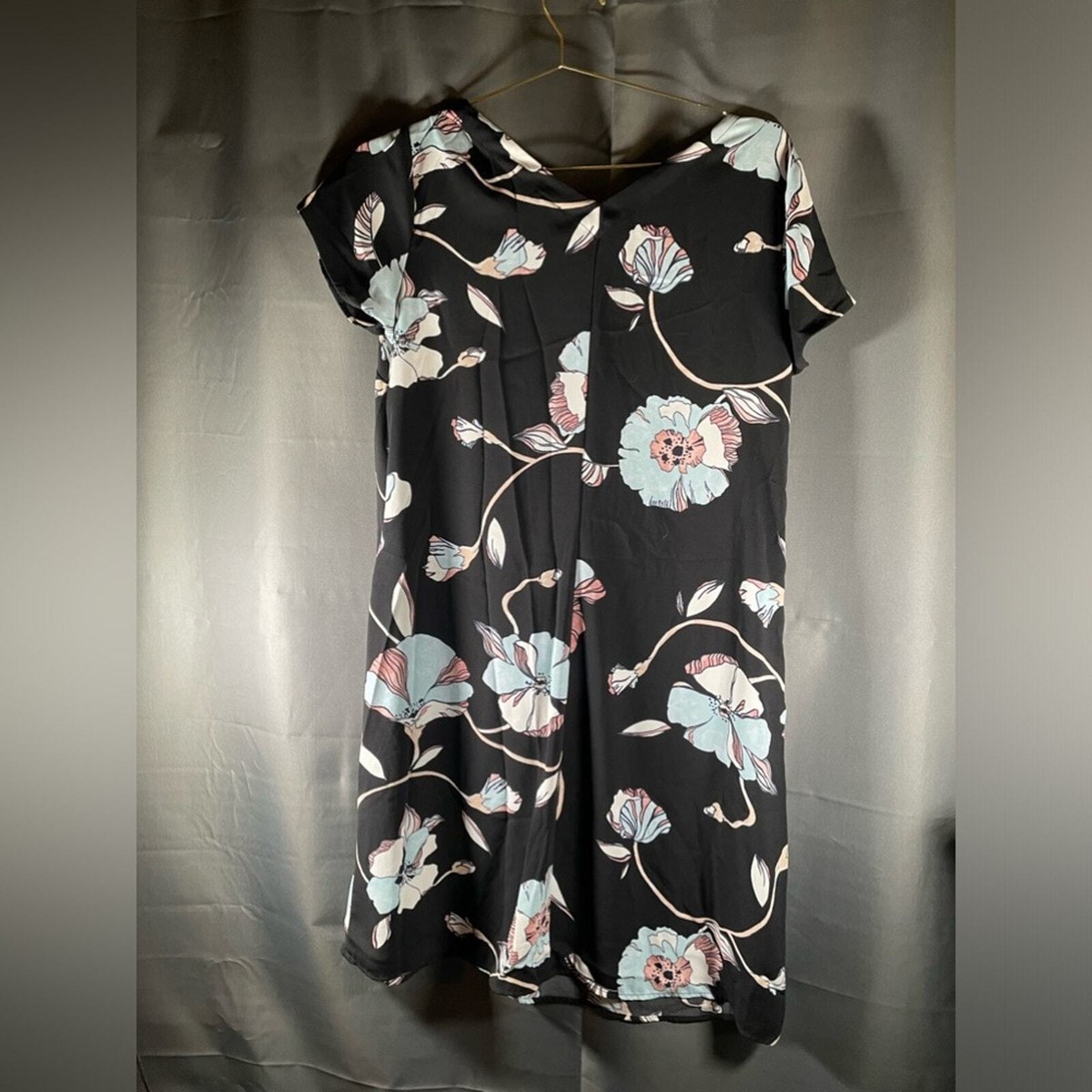 all black mini dress Thats So Fetch | Avia Strapless | while the lining ensures All Saints Black Lace styleattribute-old money Color:Dusty Pink/Gold